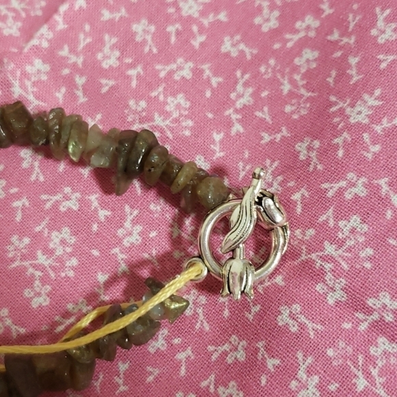 Hand crafted Labradorite necklace. - Picture 2 of 2